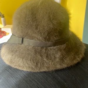 KANGOL woman’s green fedora made in England/size small/ vintage